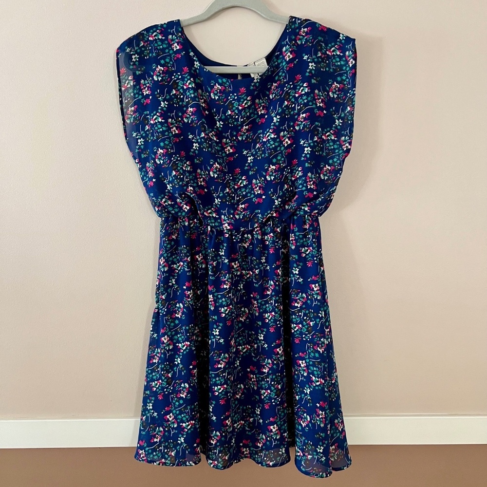 Blue Floral Summer Sleeveless Dress by Japna Size Small